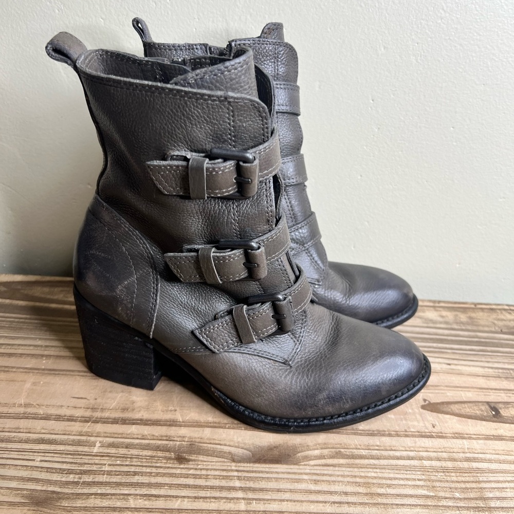 Vince Camuto Dassia Boot Buckles Grey Heeled 6 Leather 36